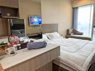 Apartment Grand Kamala Lagoon by Urban Bekasi - 7