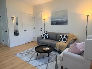 Guest Suite in Mission - 7