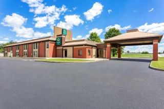 Quality Inn Rochester South - 8