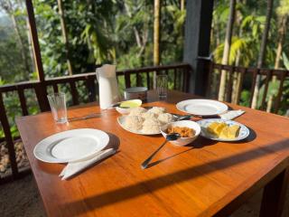 Rainforest Emerald Haven - 4