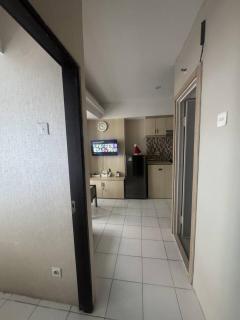 Lt.08 (D) Family Apt Cihampelas, Netflix & WIFI - 4