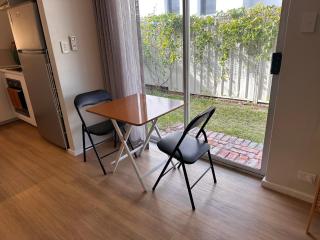 Luxury 2BR in Claremont - 5