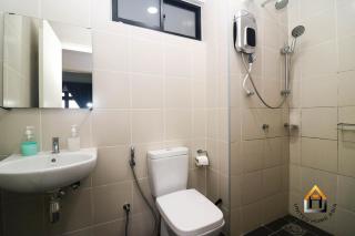 Meridin Medini Suite by Neo near Legoland 2min - 4