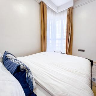 Elegant classy apartments with swimming pool ,fully equipped gym ,ample parking space with breathtaking city views - 7