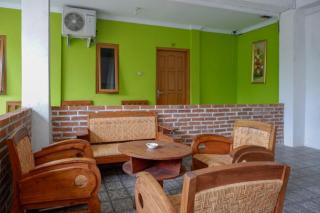 RedDoorz @ Jalan Parangtritis - 1