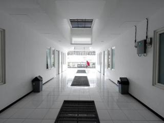 RedDoorz near Plaza Simpang Lima - 7