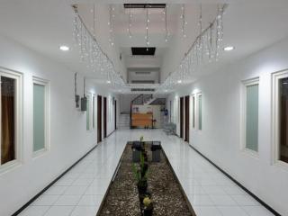 RedDoorz near Plaza Simpang Lima - 6