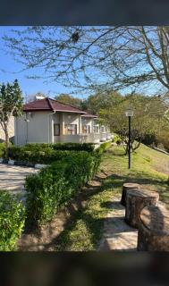 Kariba Sunset Villas - 4