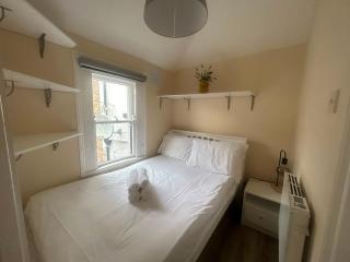 Charming 1Bed Flat In Dublin Sleeps 2 - 8