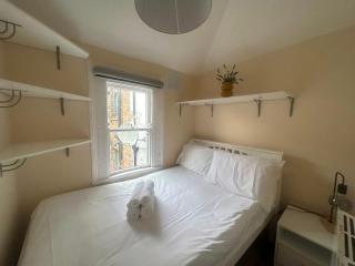 Charming 1Bed Flat In Dublin Sleeps 2 - 2