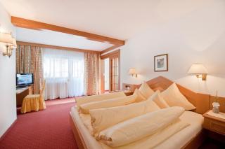 Hotel Jagdhof Bed & Breakfast - Obergurgl - 4