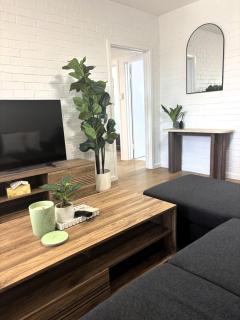 Renovated Corporate Apartment - 5