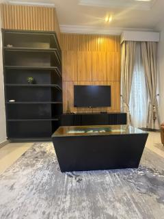 Max Pearl Stylish and Very Modern One Bedroom Apartment - 8
