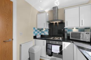 Heathrow Living 2BDR 2BA Apt by 360 Stays - Apt 08 - 3