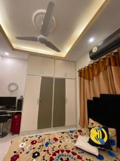 Fully Furnished Upper Portion - 2