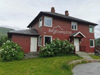 Hemsedal - 7 bedrooms - WI-FI - 9