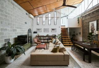 Bottega Loft - Industrial Charm with Artistic Flair - 0