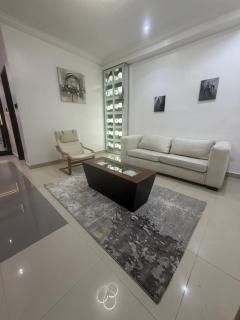 Max Nova a fully furnished comfortable one bedroom apartment - 9