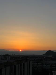 Sky & Hills view 1BR Central Plovdiv - 6