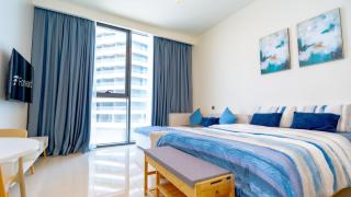Cozy Studio in Mina with Pool & Beach Access - 1