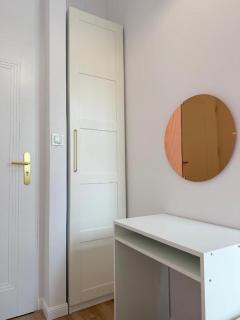Cinque Terre Guest Room - at Old Town Gdansk - 8