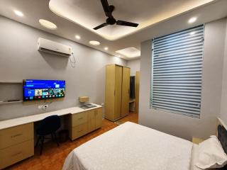 THE HOD - A Super Premium Property - Smart Rooms for Corporates, Couples, Students, Families, Solo Travellers - 5