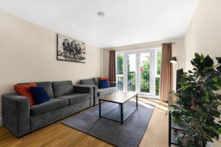 Heathrow Living 2BDR 2BA Apt by 360 Stays - Apt 12 - 4