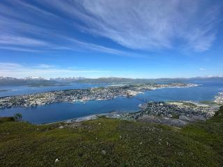 Luxury apartment for large groups-Tromsdalen- FREE INDOOR PARKING - 8