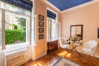 Romantic Garden Apt near Charles Bridge, Quiet, Breakfast Nearby, Parking Option - 3