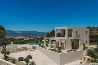 Euphoria Hill Luxury 3BR Villa with Private Pool & Sea View, By TK Premium Stays - 8