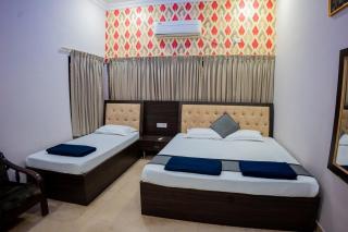 5BHK Farm w Pool & Party Hall - 5