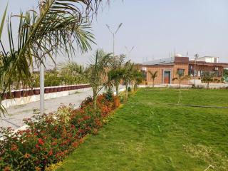 5BHK Farm w Pool & Party Hall - 1