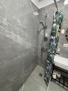THEOG Modern 2 Bedroom Apartment in Piraeus - 1