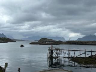 Astra Whale - Seafront Boutique Hostel, Lofoten - 4