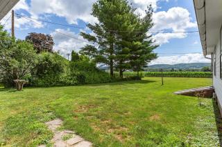 Simple Comforts, Family and Pet Friendly Stay - 8