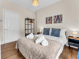 Peak View Terrace 2BR in Buxton, Peak District with Parking - 9
