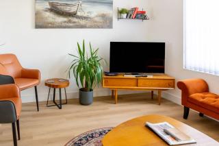 Breathtaking High Street Townhouse With Stunning Sea Views at 'The Old Fishermans Townhouse' - 3