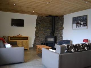 Chalet 3 chambres, balcon, parking, animaux admis, 8 pers. - FR-1-676-72 - 3