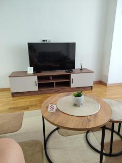 The Tasevski Apartment - 6