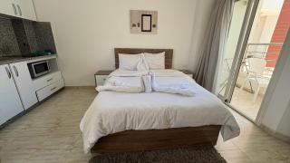 Cozy Pool-View Studio at Aqua Palms - 1