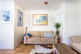 Stay by Bryggen - Bright Family Apartment for 8 - 5