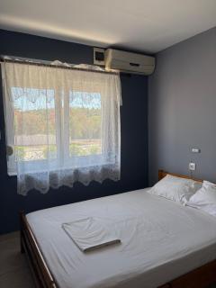 Kiki's Place - 2