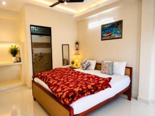 Hotel Nirmal - 8