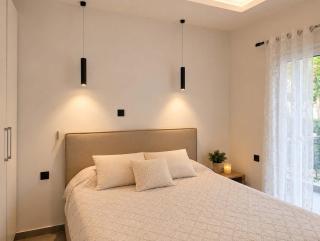 Cozy Stay in Athens near the Metro Station Mosxato - 3