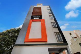 Super Townhouse Telapur Junction Formerly Fortune Inn - 0
