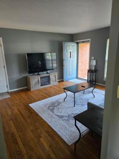 Surrey Drive - 8
