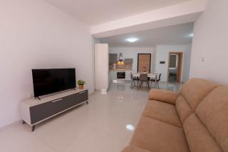 Mosta 2BDR Apartment - 5