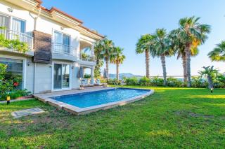 Coral6 villa with private pool and direct sea views - 7