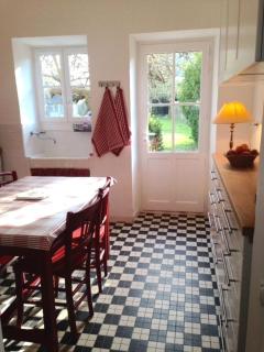 Maison de famille élégante - cheminée , jardin clos- ideal - 4