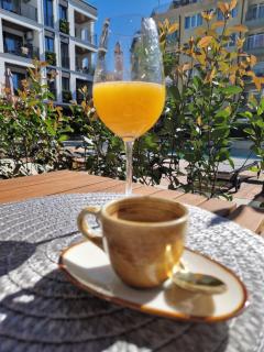 Emilia Romana Boutique - Quiet Modern Luxury Sunny Beach - 9
